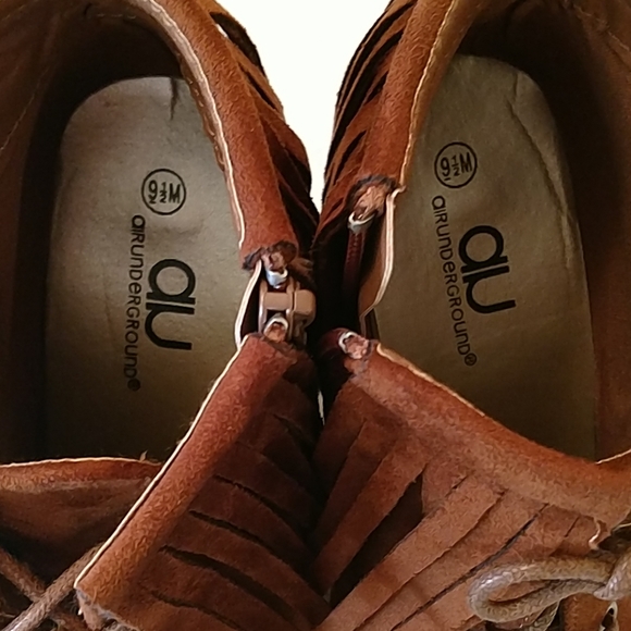 🥾Air Underground brown fringe wedge short booties🥾 - Picture 5 of 7